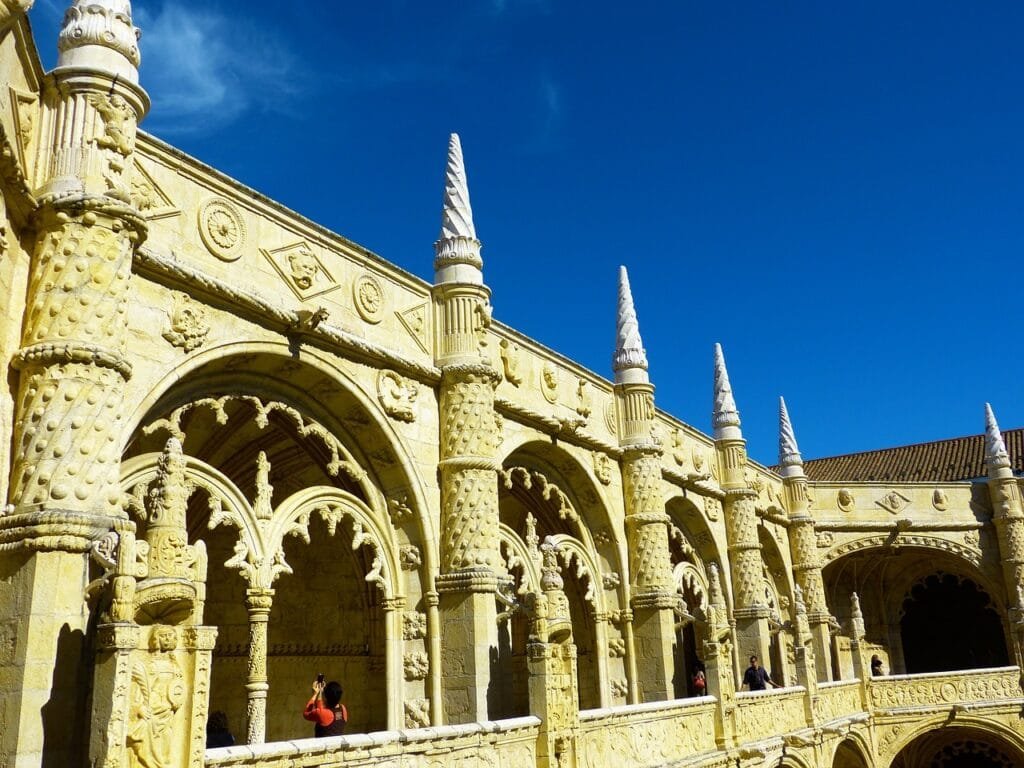 kloostergangen mosteiro dos jeronimos