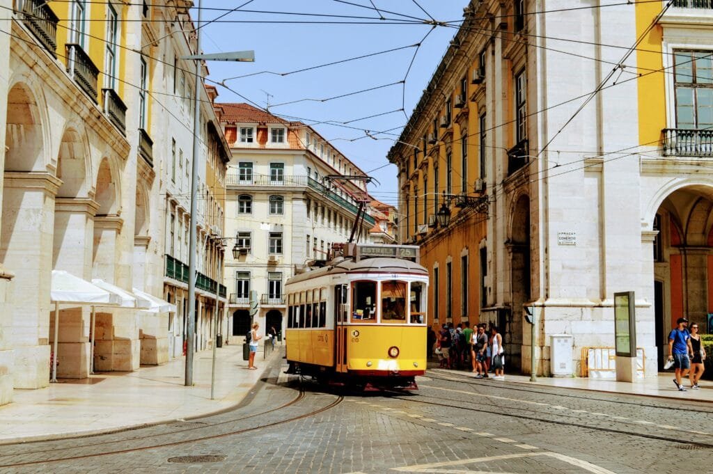 Tram-lissabon-1