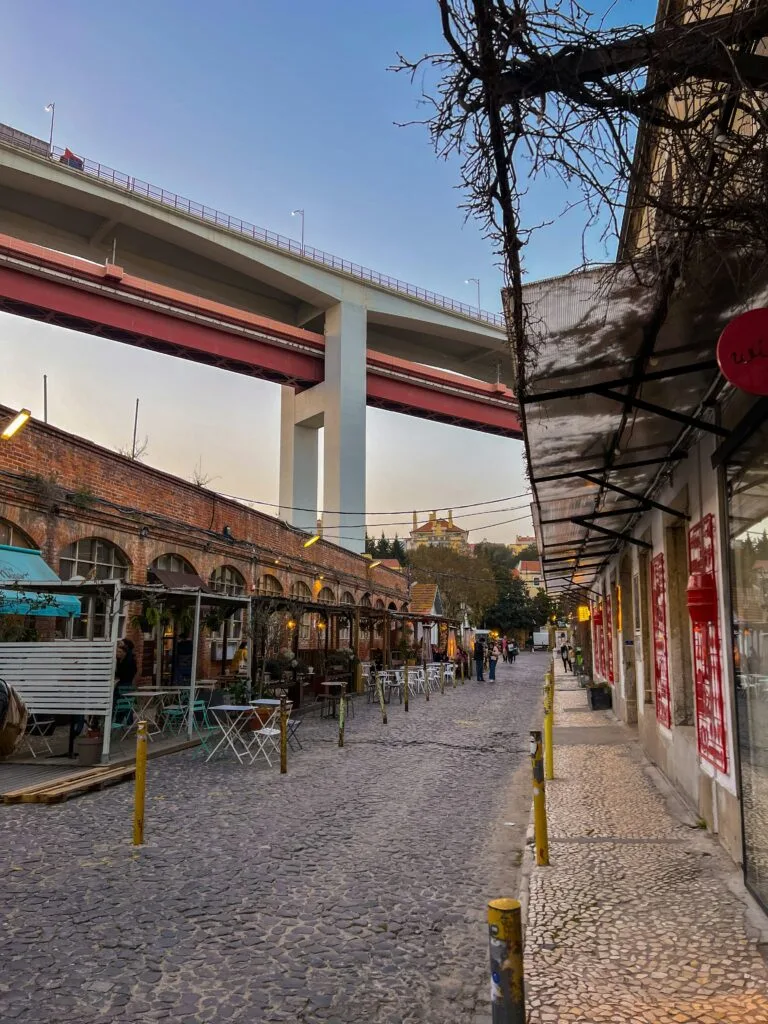 Restaurants in LX Factory Lissabon