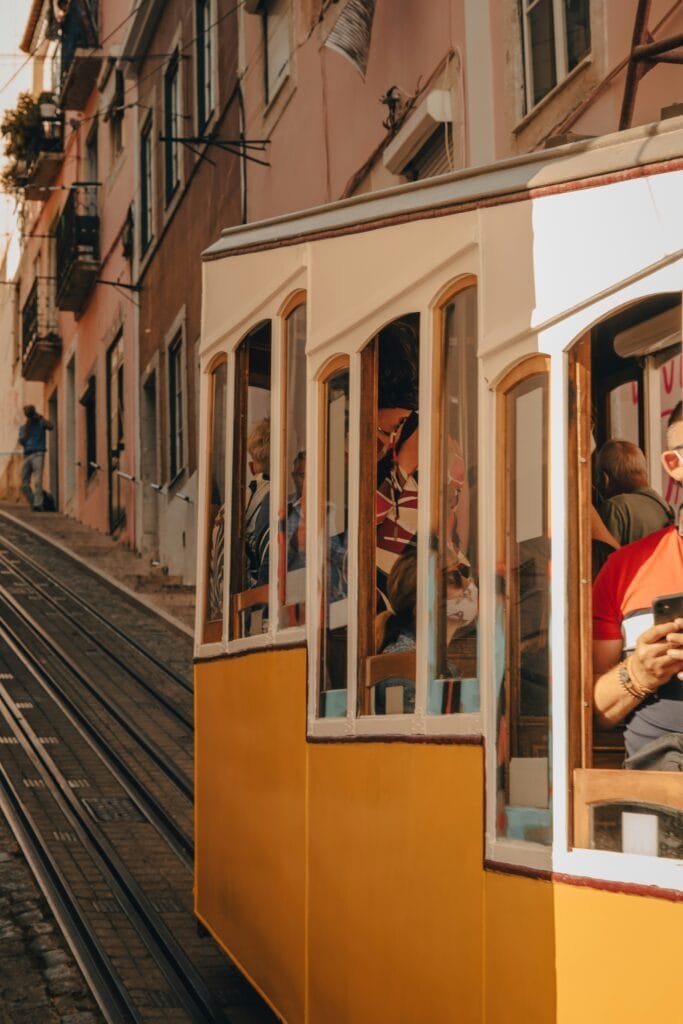 Ascensor da Bica Lissabon