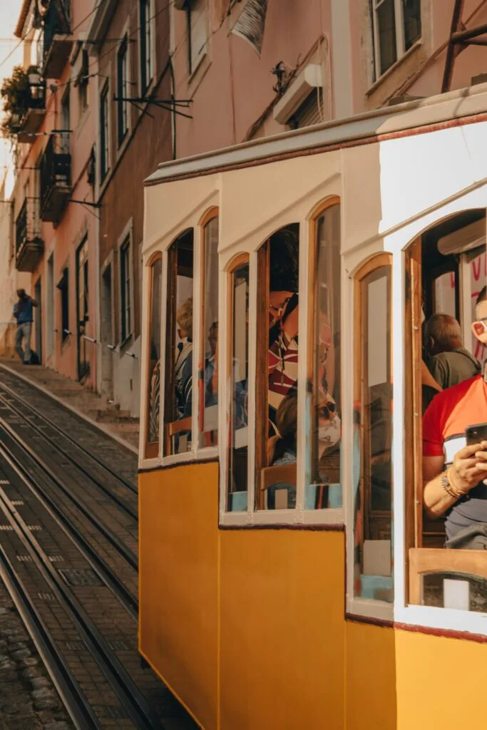 Ascensor da Bica Lissabon