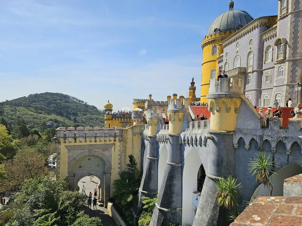 Pena Palace met kinderen Pena Palace met kinderen